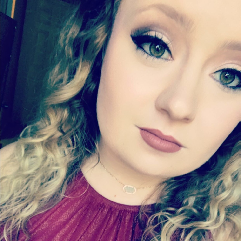 Hi! Here is more about me🎀